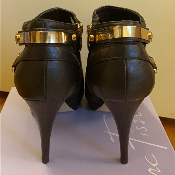 NEW Marc Fisher booties - Picture 5 of 8